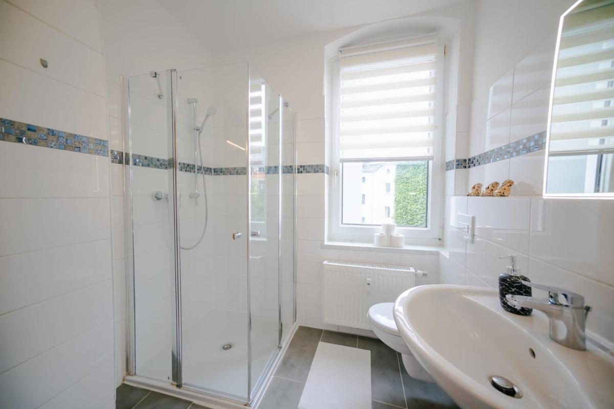 Ferienwohnung Laura In Gera Fuer Bis Zu 4 Personen - Neu Renoviert Exteriér fotografie
