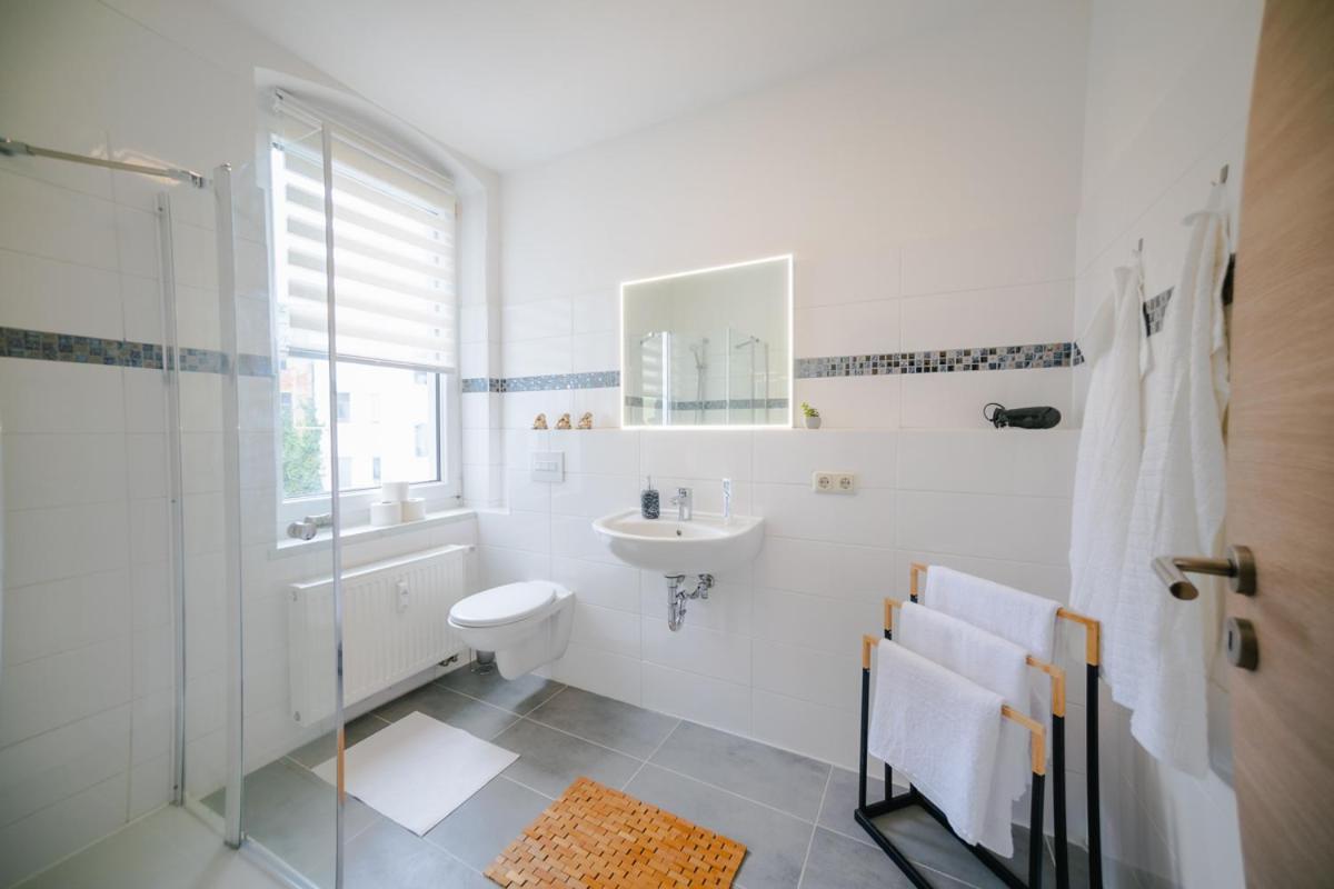 Ferienwohnung Laura In Gera Fuer Bis Zu 4 Personen - Neu Renoviert Exteriér fotografie